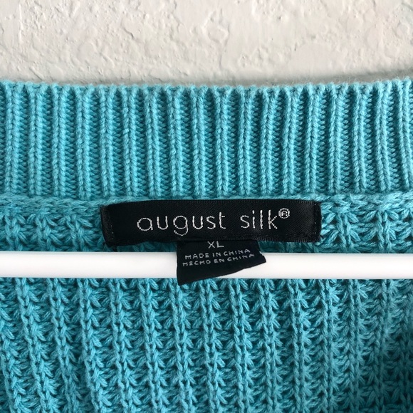 Turquoise sweater - Picture 3 of 5